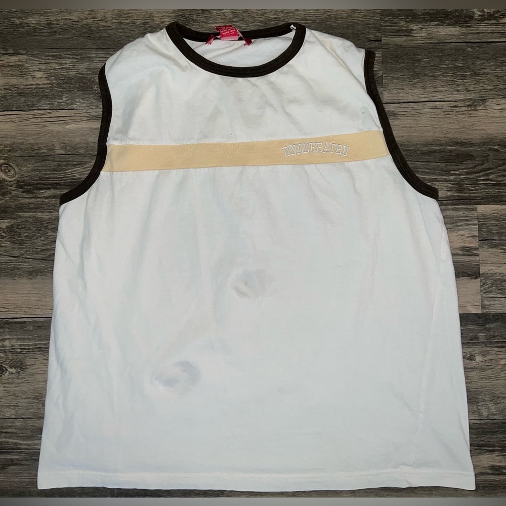 Undefeated tank Sz large